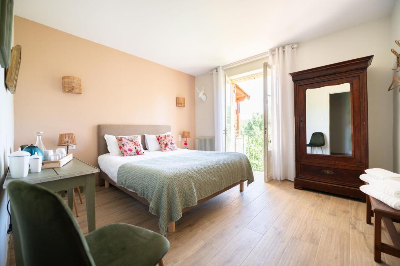 Le Clos Versailles Beynac Esterno foto